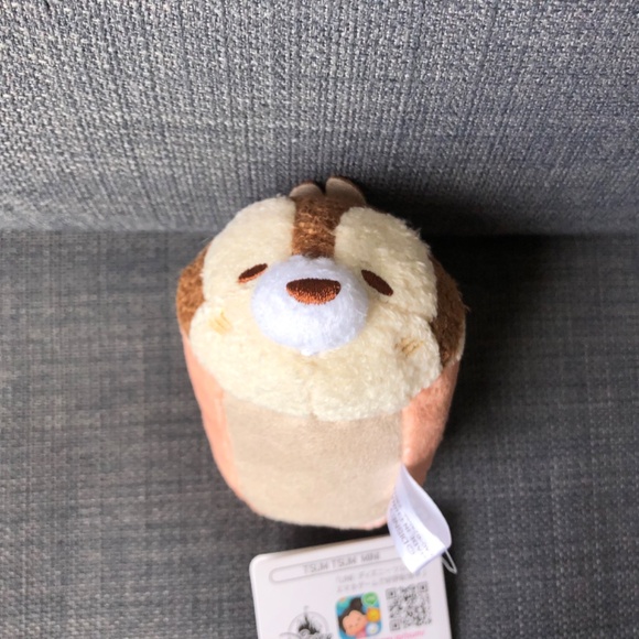 Disney Store Japan Plush Mini TSUM TSUM MICKEY'S BAKERY Bread CHIP - NEW RARE - Picture 2 of 8